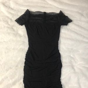 Elegant maxi body con dress from Lulus. Excellent condition only worn once.